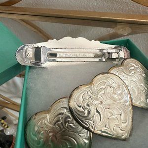 Lot of 2 montana silversmiths Barretts (hearts) made in france